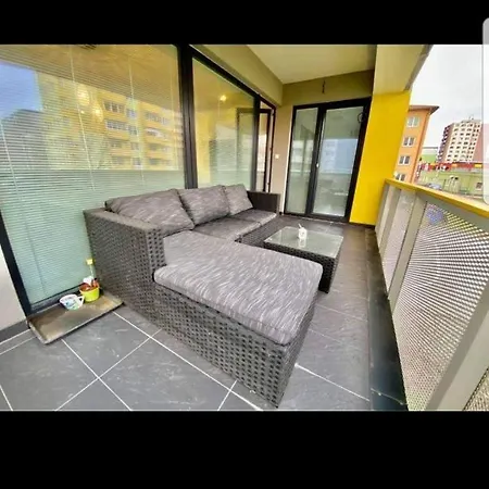 Colorhouse Apartment