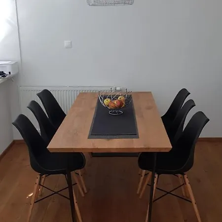 Colorhouse Apartment *